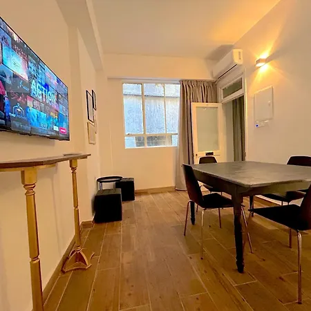 Queen Regina By Platform 357 Apartment Nicosia