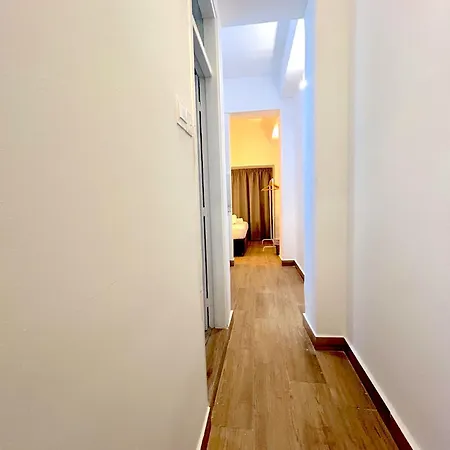 Queen Regina By Platform 357 Apartment Nicosia