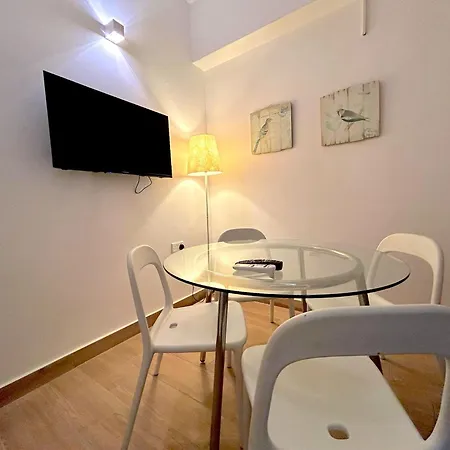 Apartment Queen Regina By Platform 357 Nicosia