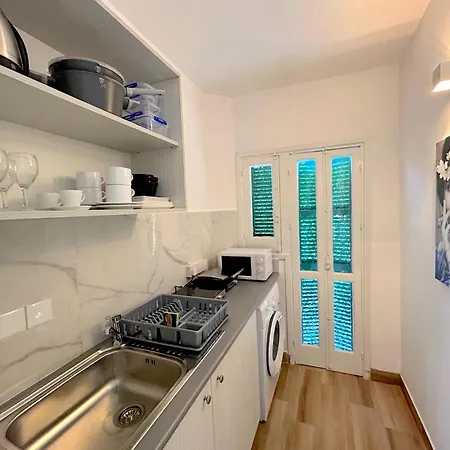 Apartment Queen Regina By Platform 357 Nicosia